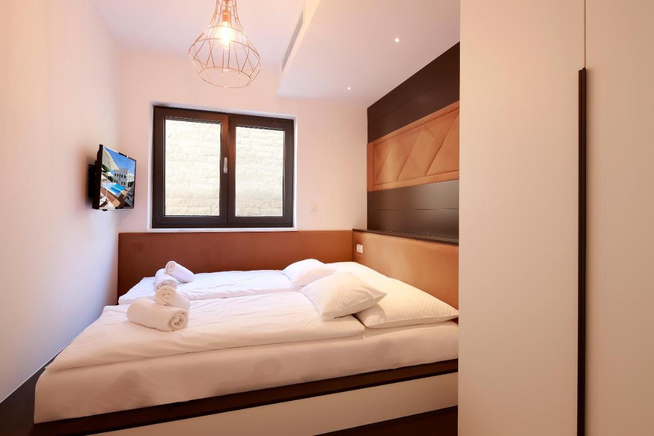 Apartment Modena Maris-heated Pool-grill-relax-jacuzzi Ičići