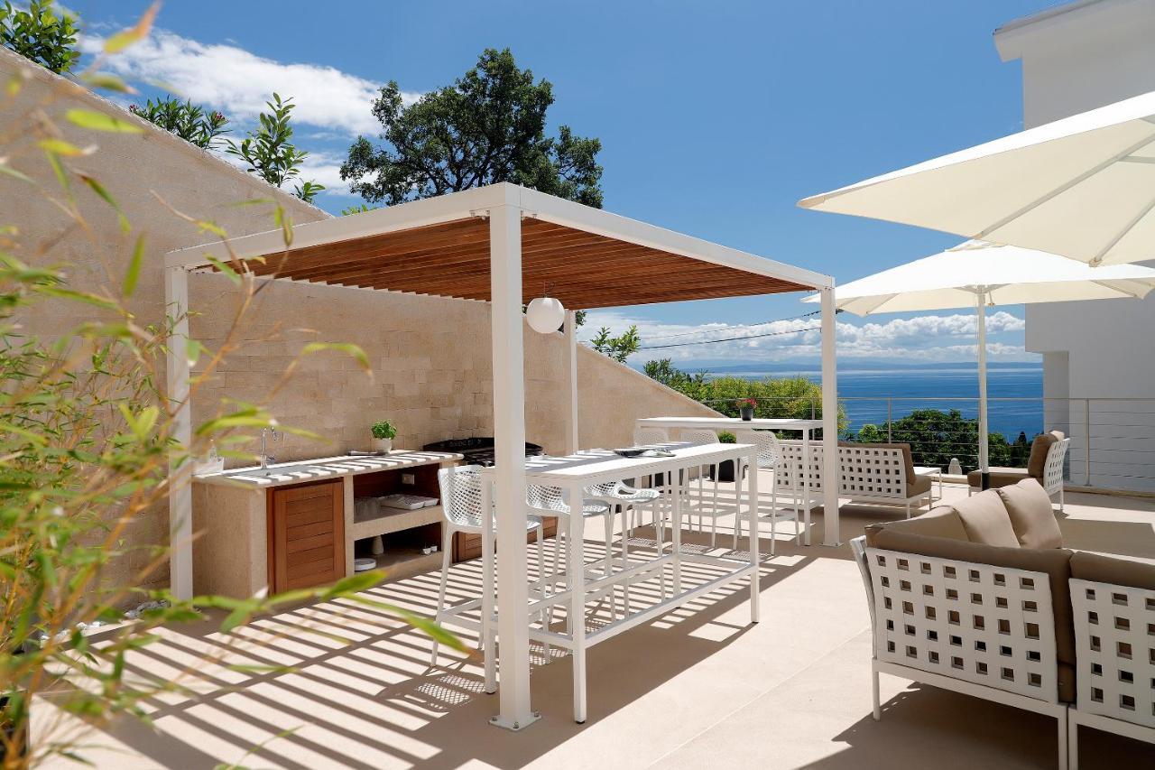 Modena Maris-heated Pool-grill-relax-jacuzzi Appartement Ičići