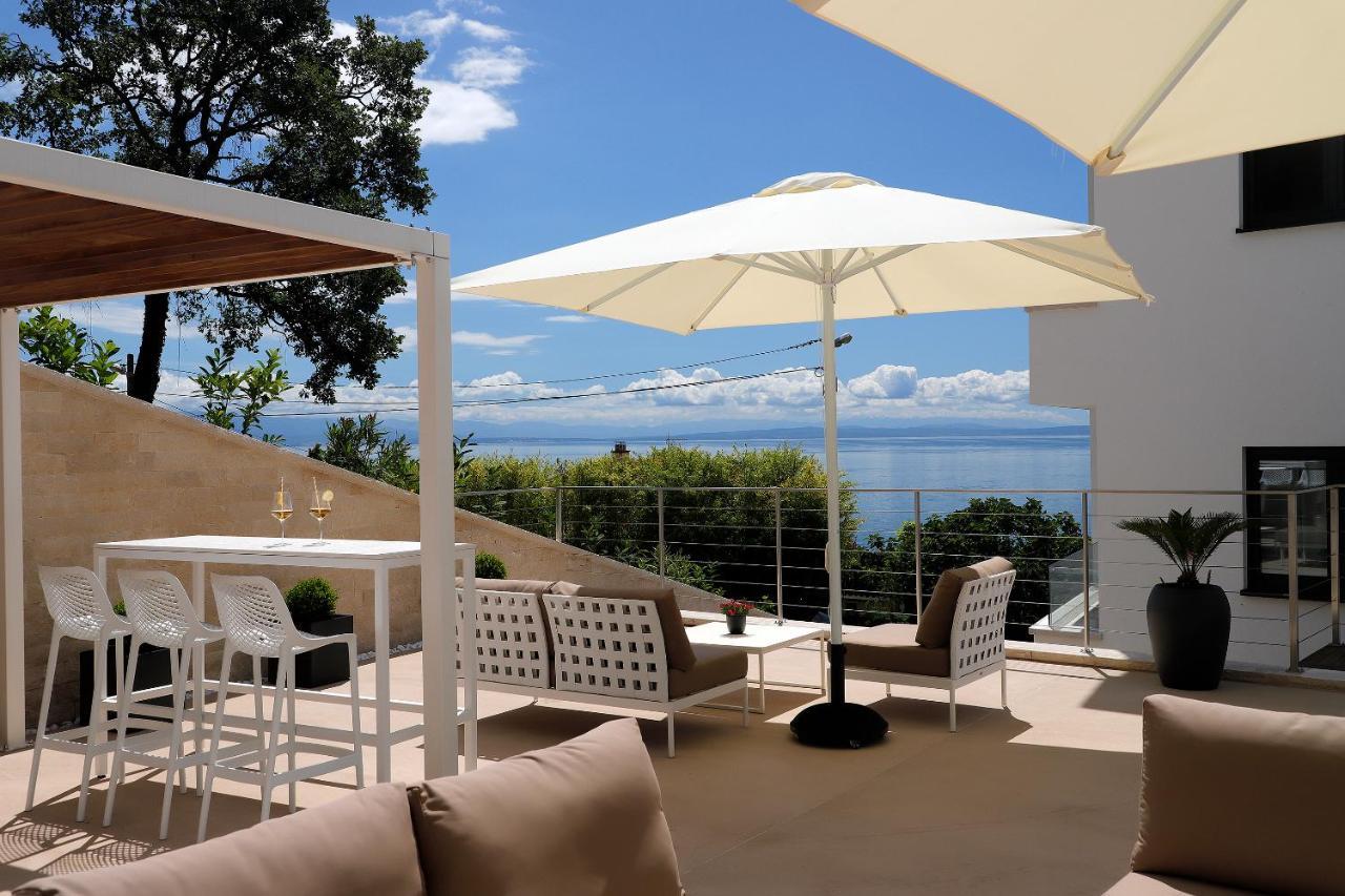 Apartment Modena Maris-heated Pool-grill-relax-jacuzzi *