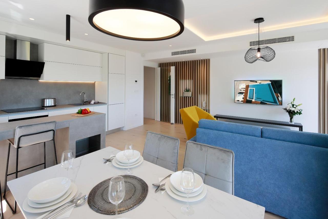 Modena Maris-heated Pool-grill-relax-jacuzzi Apartment