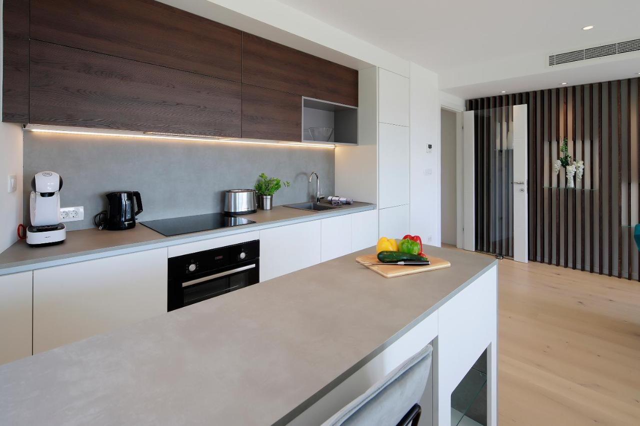 Modena Maris-heated Pool-grill-relax-jacuzzi Apartment Icici
